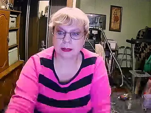 LOLA8888's cam snapshot