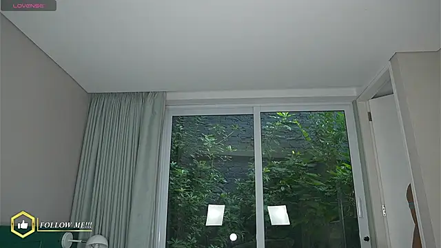 Megan_Lim live sex cam