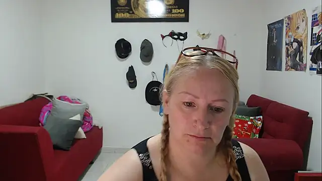 emperabigbootybigass's cam snapshot