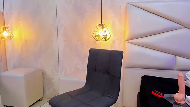 laurettedela_rouse live sex cam