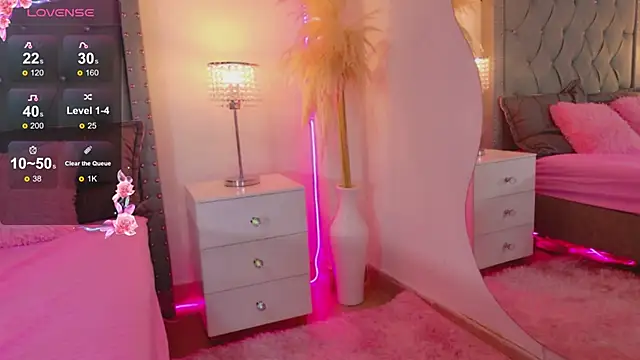 AllissonJames's cam snapshot