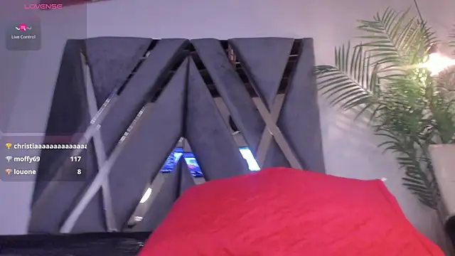 alessandra_wells's cam snapshot