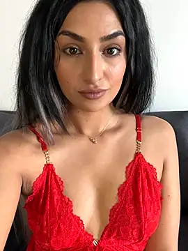 Mia_spicyy's cam snapshot