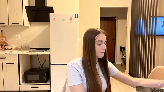 Adelle_Love's cam snapshot