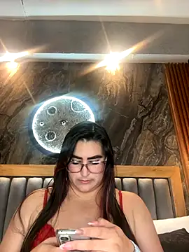 BellaPeers_'s cam snapshot