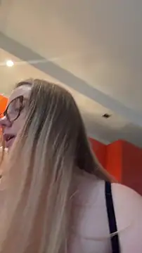 chloetarducci's cam snapshot