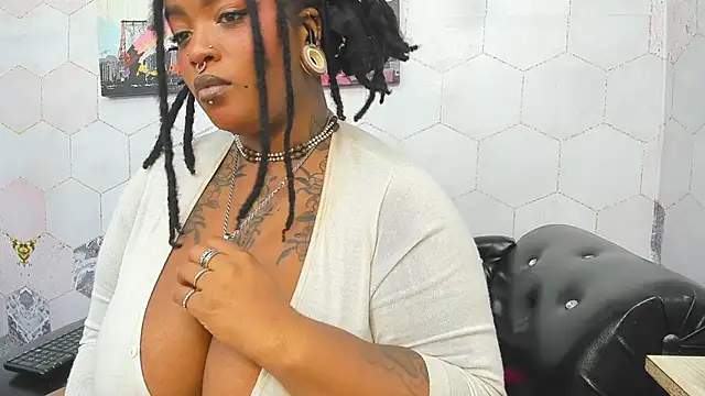 Anaa_Fuentess's cam snapshot