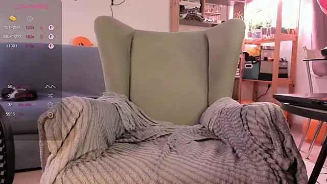 alisahug's cam snapshot