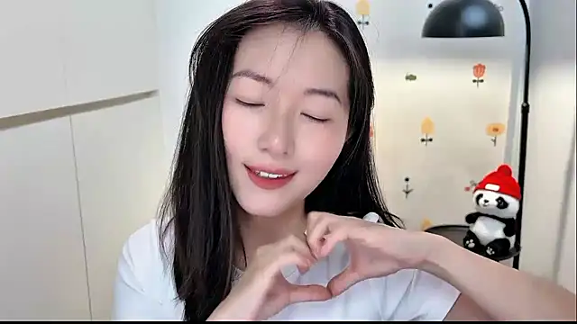 xixi-baobao's cam snapshot