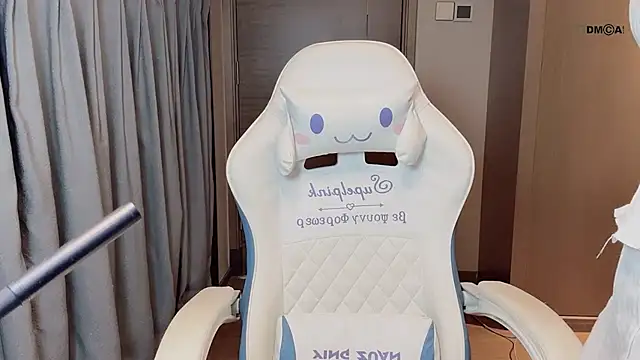 Makinghappymyself_'s cam snapshot