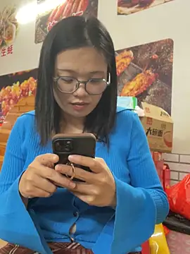 Bella0815 live sex cam