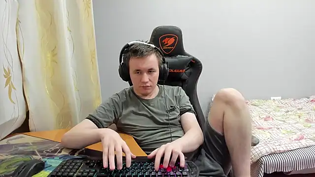 iliaskrislove live sex cam