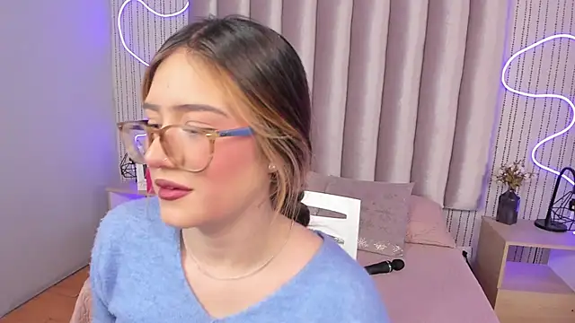 SamanthaPeachss live sex cam