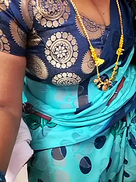 Tamil_Ammani's cam snapshot