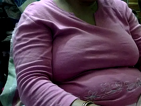 DAMINI98's cam snapshot