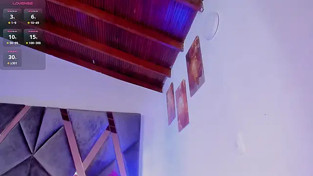 Milan_ebony's cam snapshot