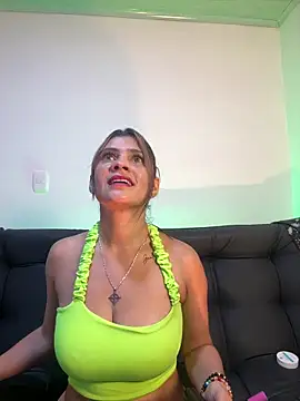 Skarlett_12_'s cam snapshot