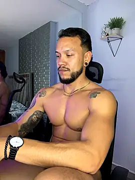 ARON_TAYLER01's cam snapshot