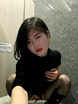 sunny-520 live sex cam