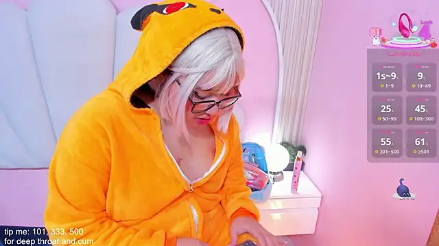 hinata_dolly's cam snapshot