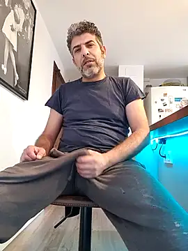 Omar_Grey's cam snapshot