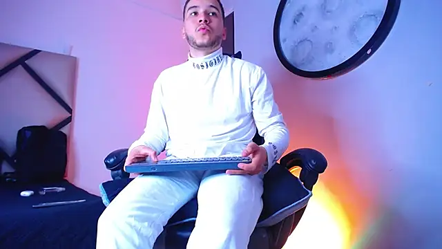 mike_257's cam snapshot