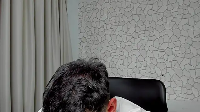 ClintMasters live sex cam