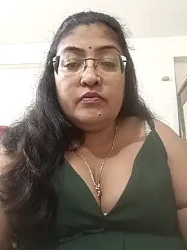 HOT_MIRCHI-'s cam snapshot