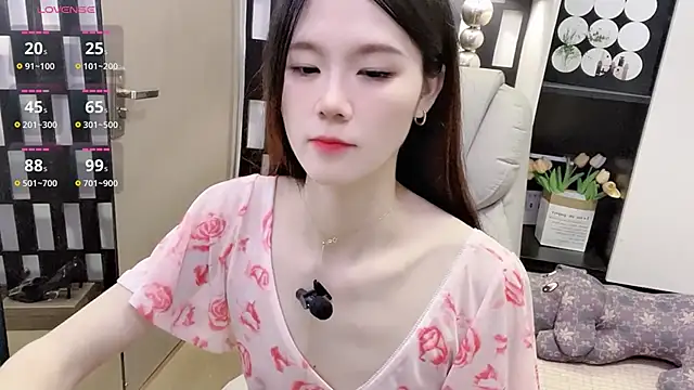 Yueyue-MM's cam snapshot