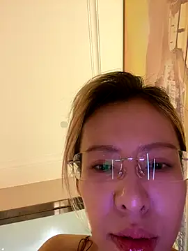 Sunflower-77's cam snapshot