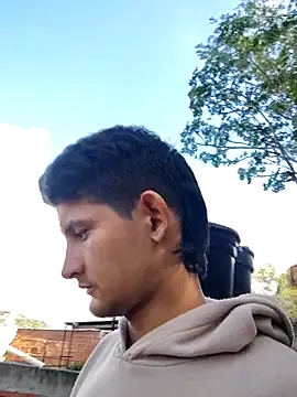 Juan_Hotcaliemte's cam snapshot