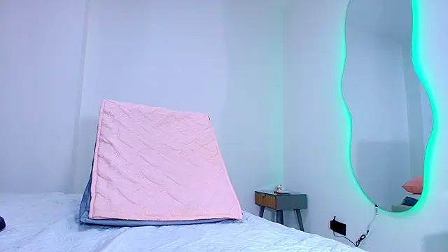 kira_mz's cam snapshot