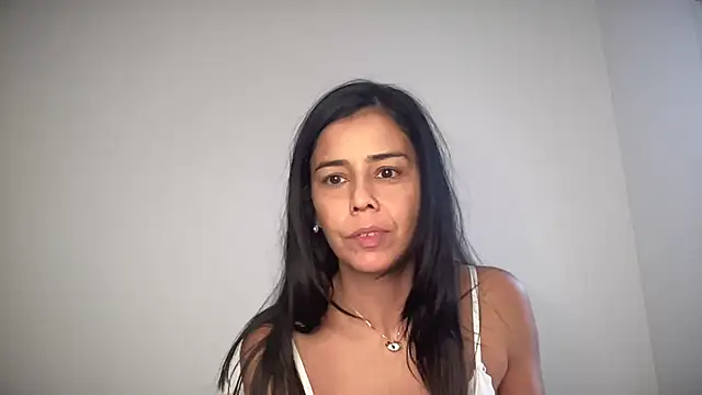 Lolaaaaa001's web cam