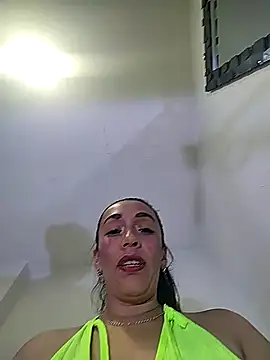 Shantey_Laurent's cam snapshot