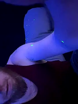 GenitalWars's cam snapshot