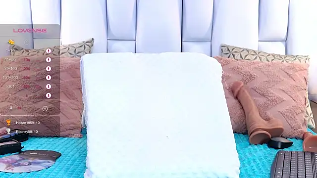 Iris_Ross_'s cam snapshot