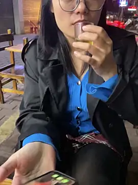 Bella0815 live sex cam