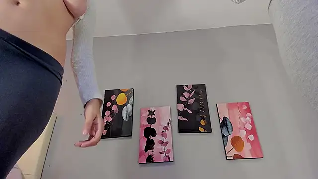 SophieW1's cam snapshot