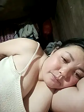 sary-hot2x's cam snapshot