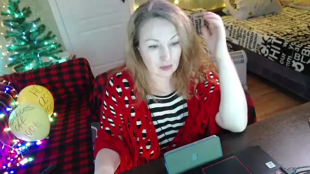 MarleneDietrich's cam snapshot