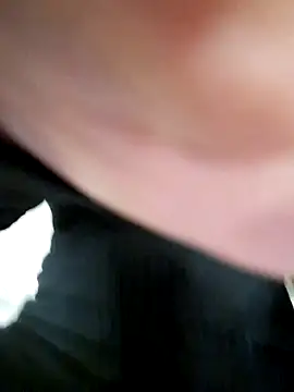 gentleblonde's cam snapshot