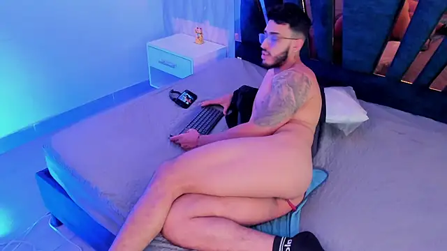 Liam_Kleiin's cam snapshot