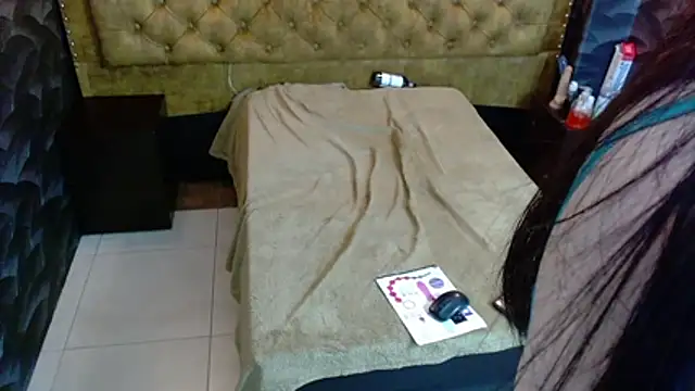 AvaNahomix's cam snapshot