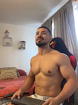 Ezzio_Scolaro's cam snapshot