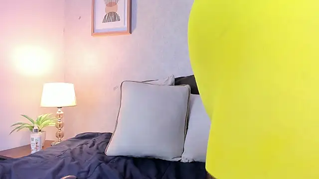 Caroline_dh's cam snapshot