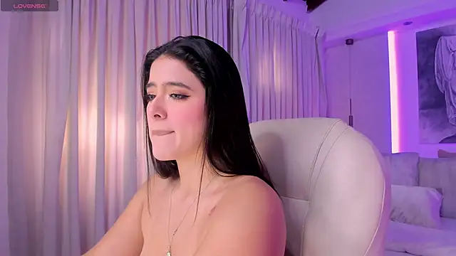 nathalie_rivers's cam snapshot