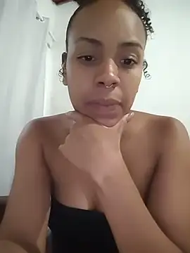 Julia_Pretinha's cam snapshot