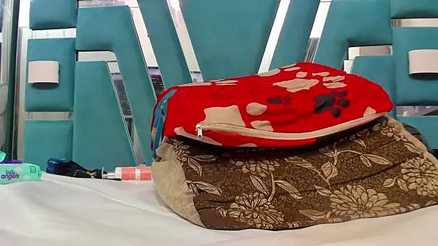 ebony_valentina live sex cam