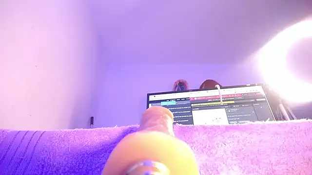 Missy_Aprill's cam snapshot