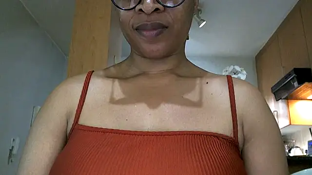 NewBeginnings8's cam snapshot